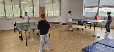 CUP OF PING-PONG 2026: druhý ročník školního turnaje přinesl napínavé souboje i radost z pohybu