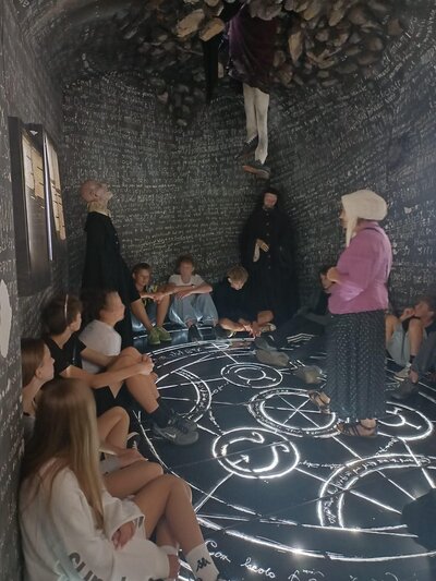 8. A navštívila Muzeum alchymie